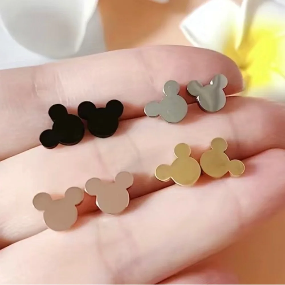 🆕 Pick 3/$15 🎉 Disney Mouse Inspired Glossy Black Stud Earrings - Picture 3 of 7